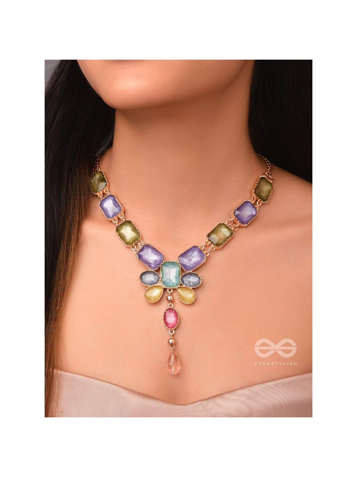 The Royal Geometry - Statement Embellished Necklace