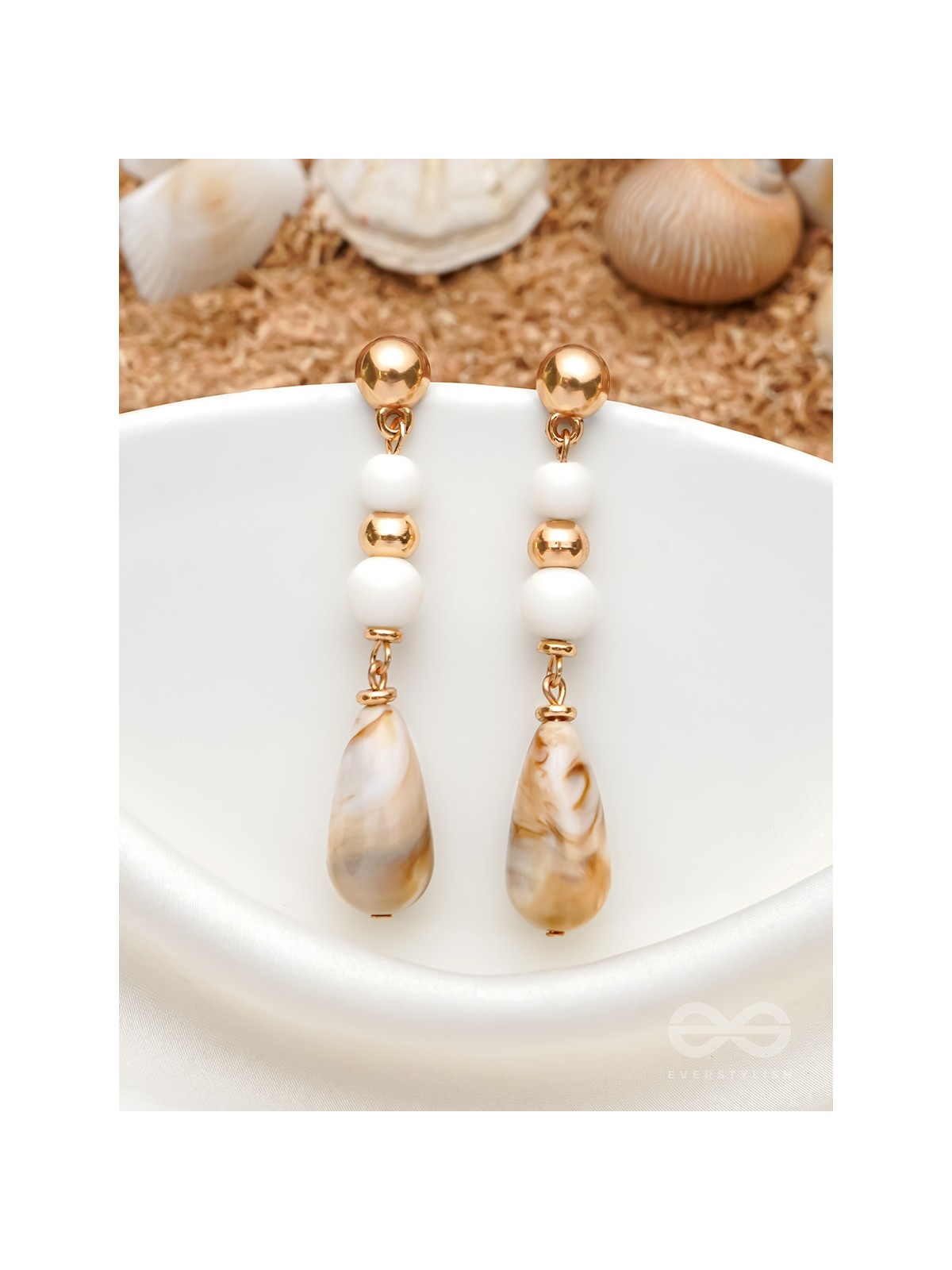 Sand n Pearls- Golden Embellished Earrings