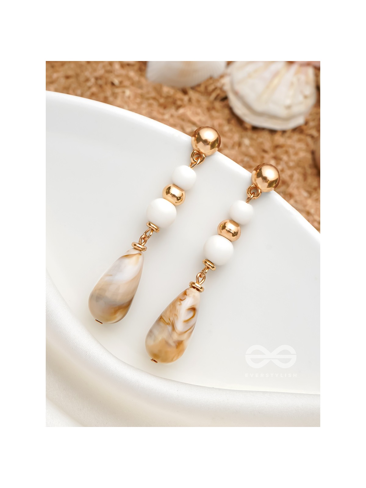 Sand n Pearls- Golden Embellished Earrings