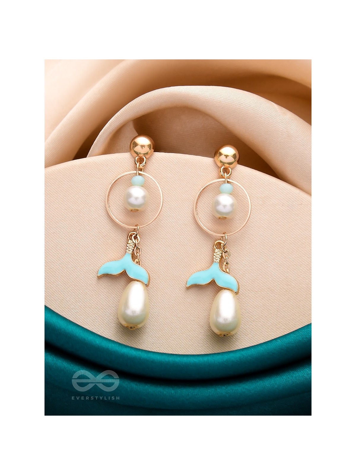 The Minty Mermaid- Golden Pearl Earrings