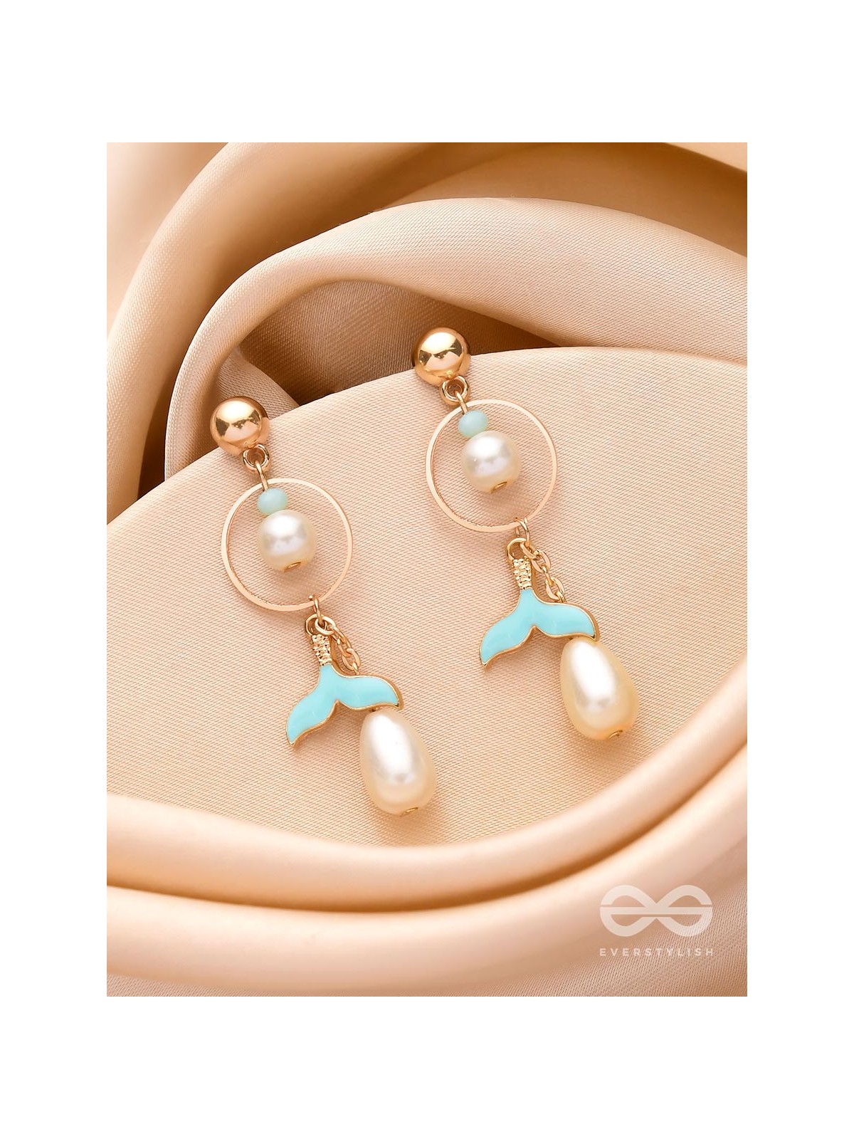 The Minty Mermaid- Golden Pearl Earrings