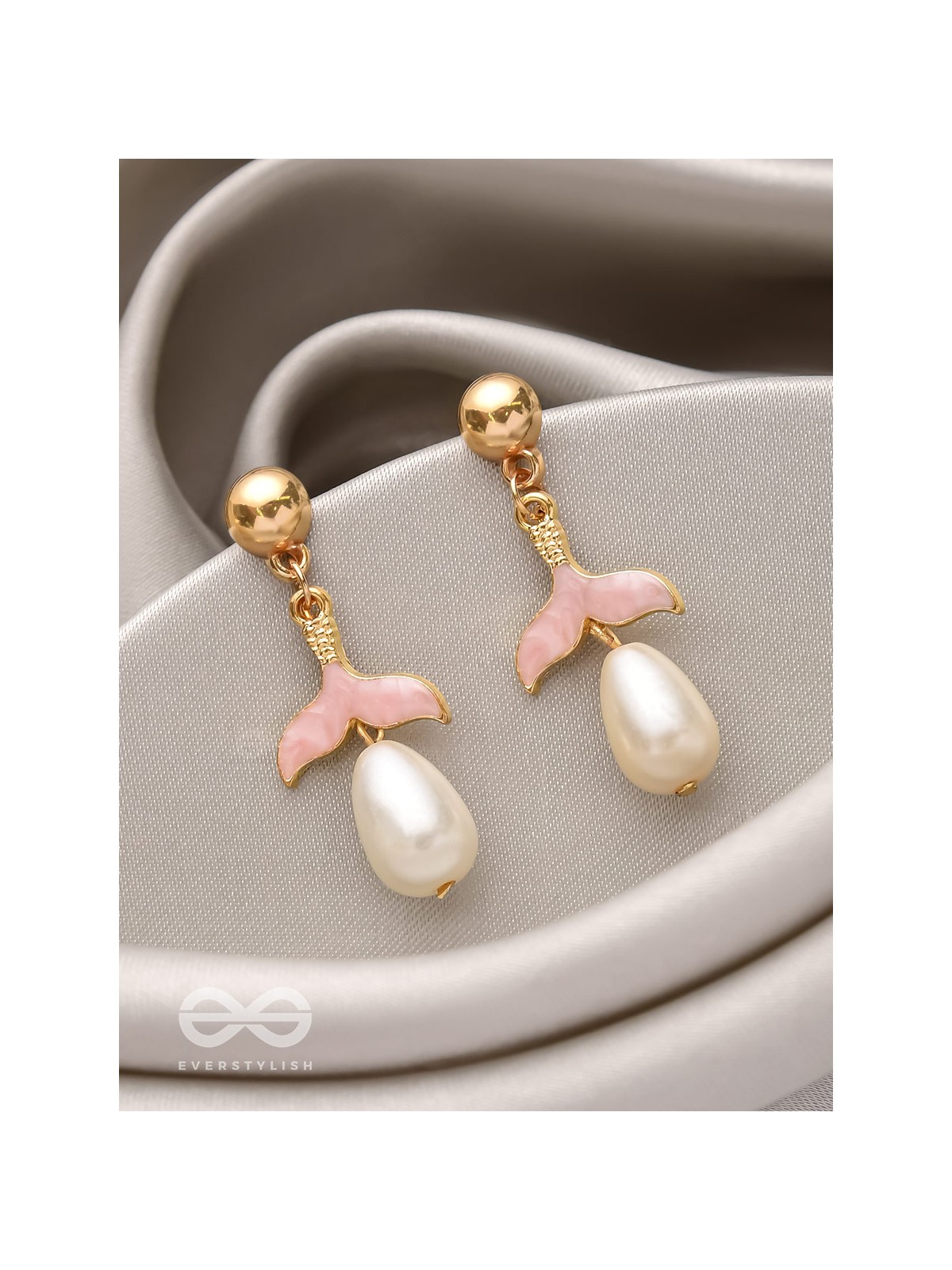 The Fin-tastic Pearls- Golden Pearl Earrings