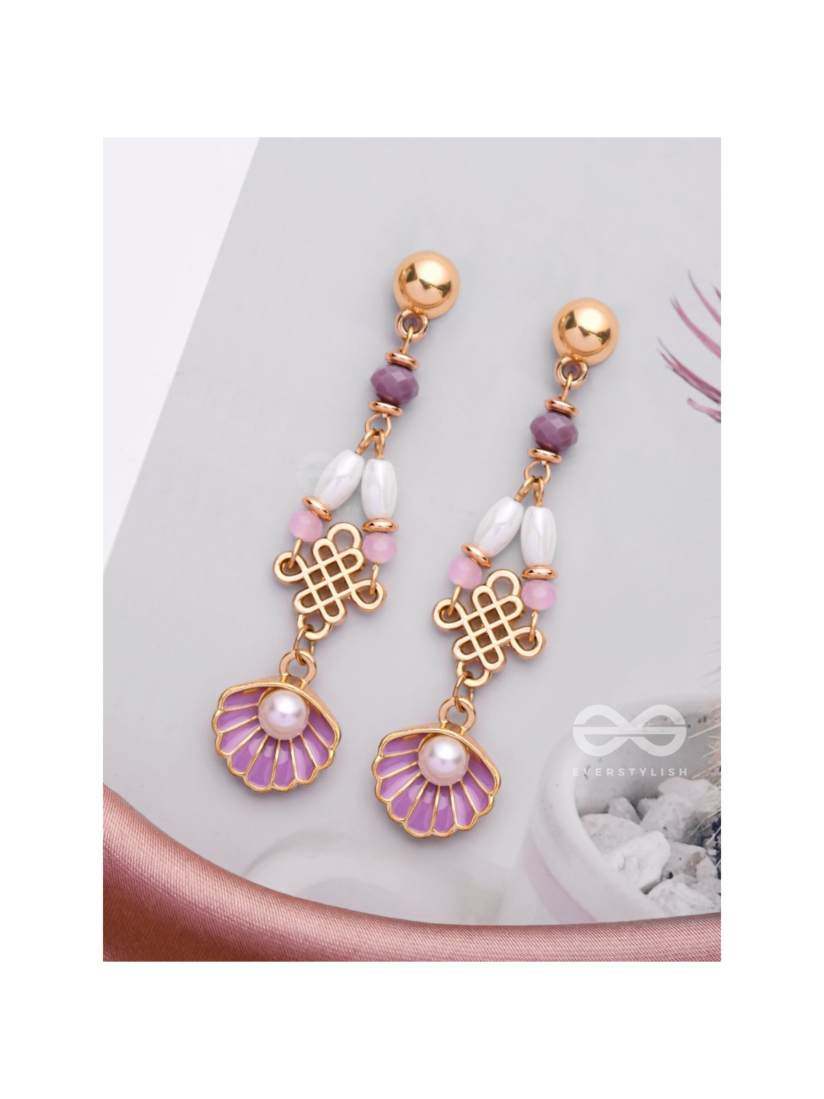 The 'Shell'bound- Golden Pearl Earrings