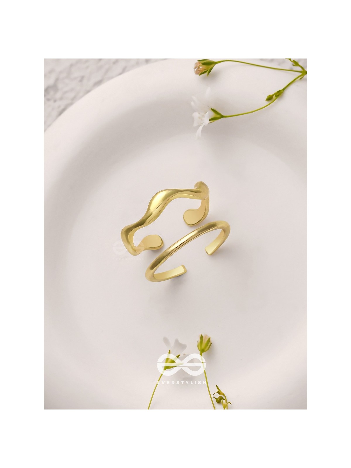 The Sunlit Trails- Golden Set of Two Rings