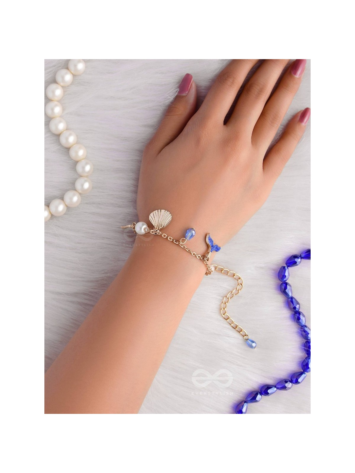 The Mermaid's Kiss- Golden Pearl Bracelet
