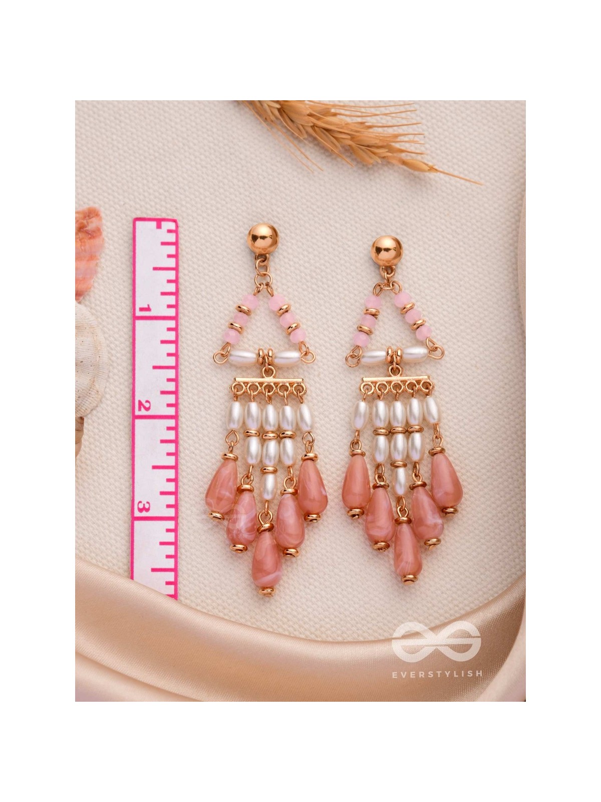 THE MYSTERIOUS SKIES - PEARLS STATEMENT EARRINGS (PEACH AND WHITE)