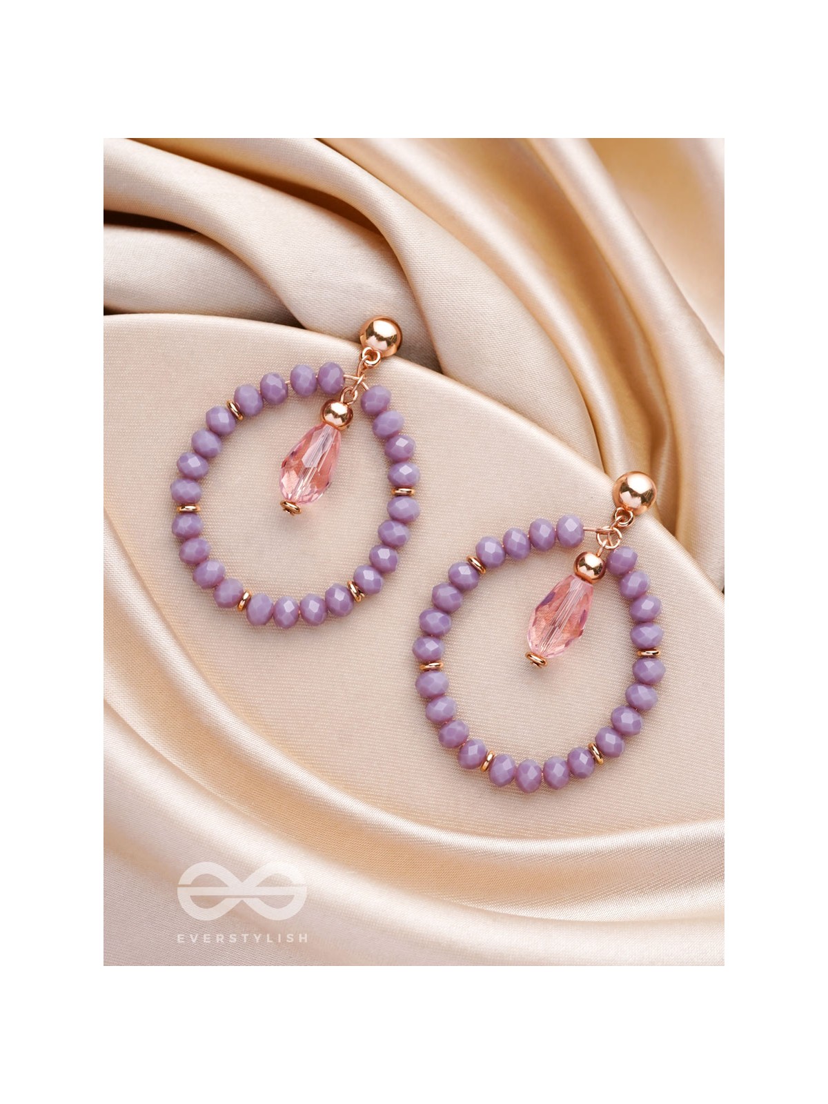 MAUVEING ON - GOLDEN BEADS EARRINGS