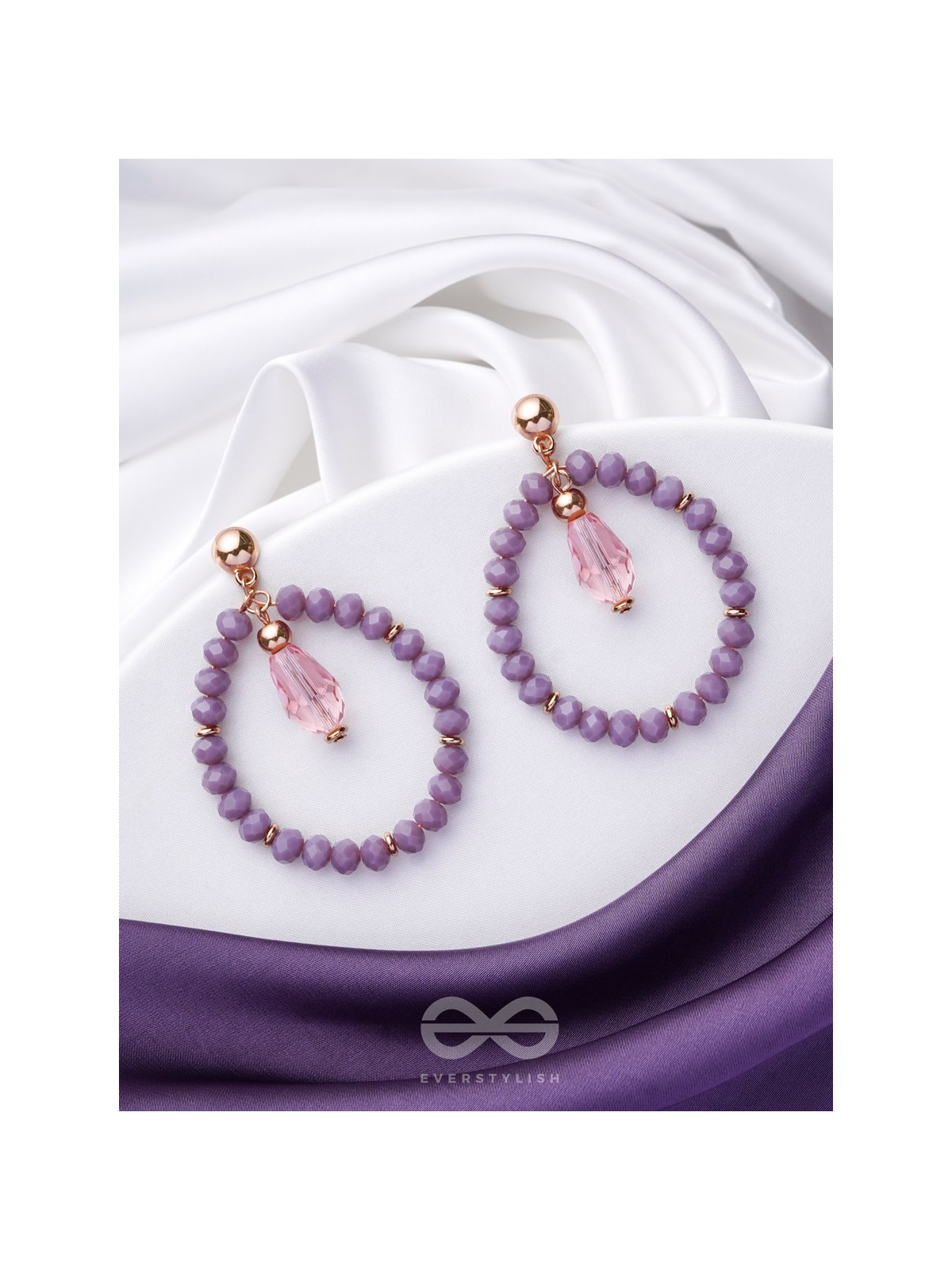 MAUVEING ON - GOLDEN BEADS EARRINGS