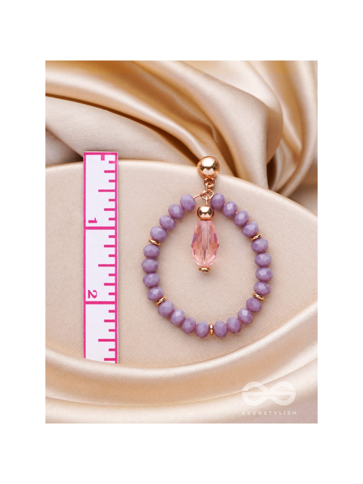 MAUVEING ON - GOLDEN BEADS EARRINGS