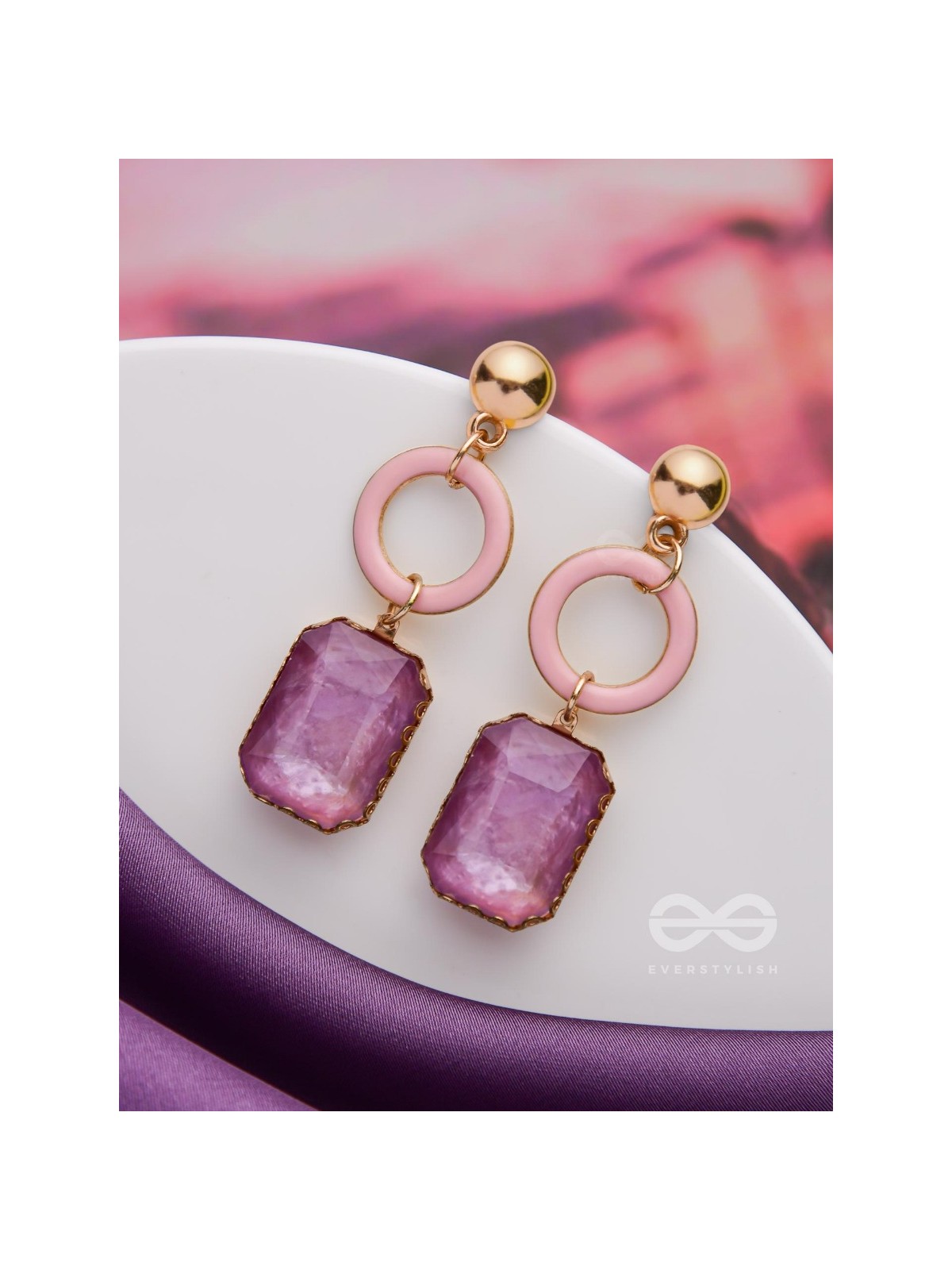 THE VIOLET ROUNDABOUTS - CUTE ENAMELLED EARRINGS