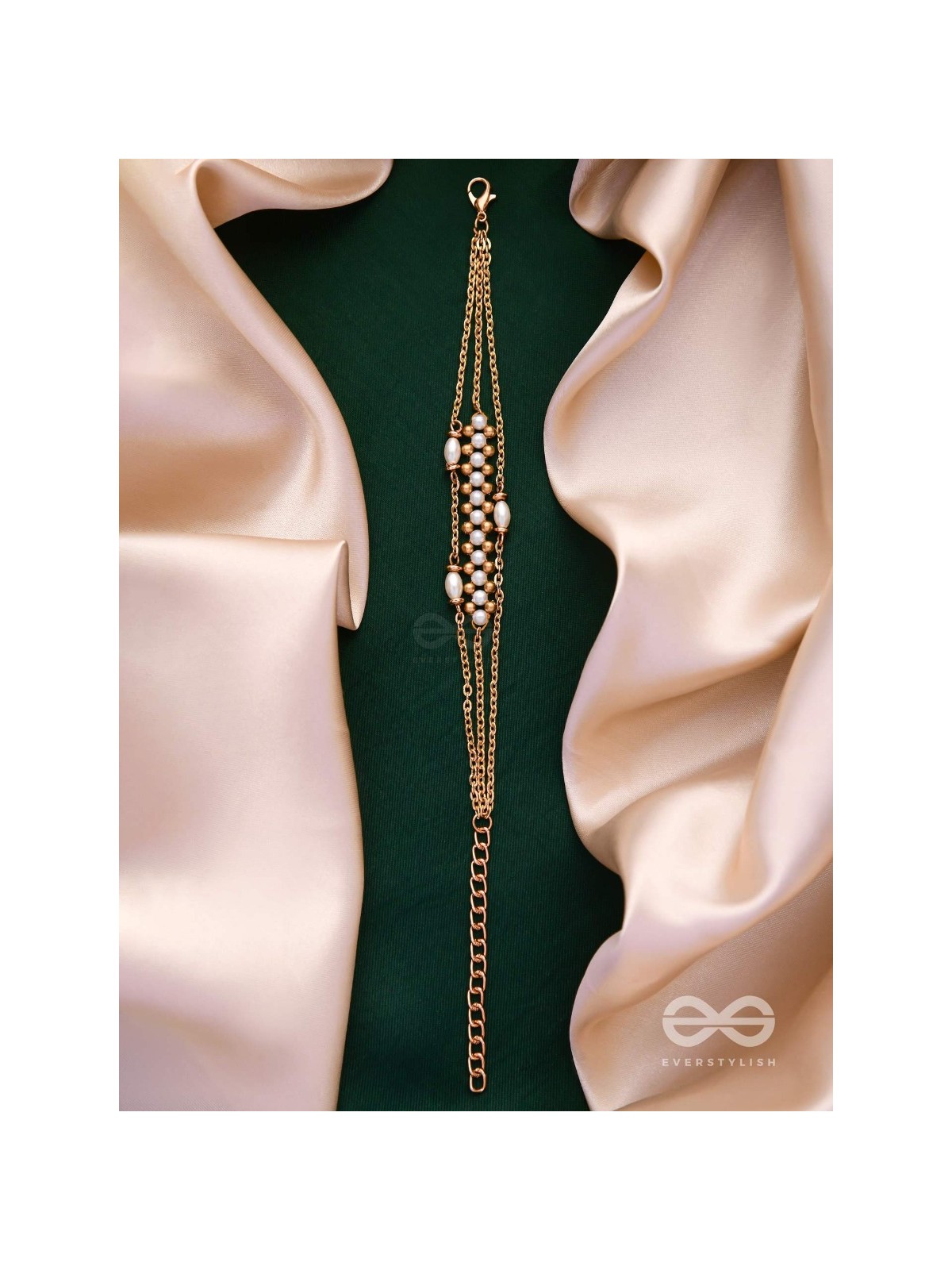 THE VANILLA SWIRL - DELICATE HANDMADE BRACELET