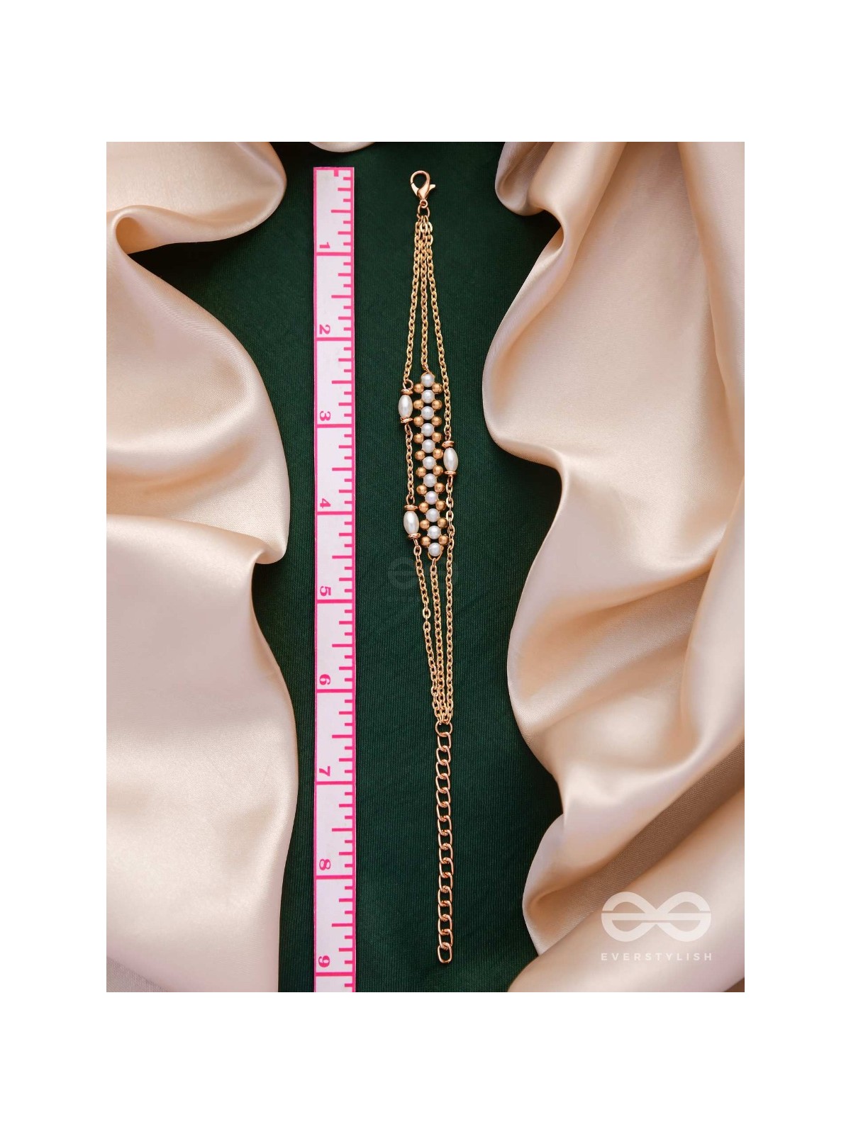 THE VANILLA SWIRL - DELICATE HANDMADE BRACELET