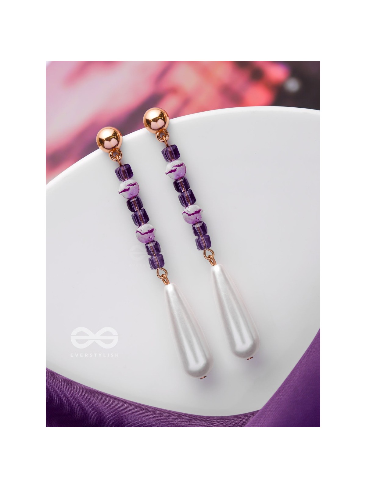 THE SOFT LAVENDER - CLASSIC DROP EARRINGS