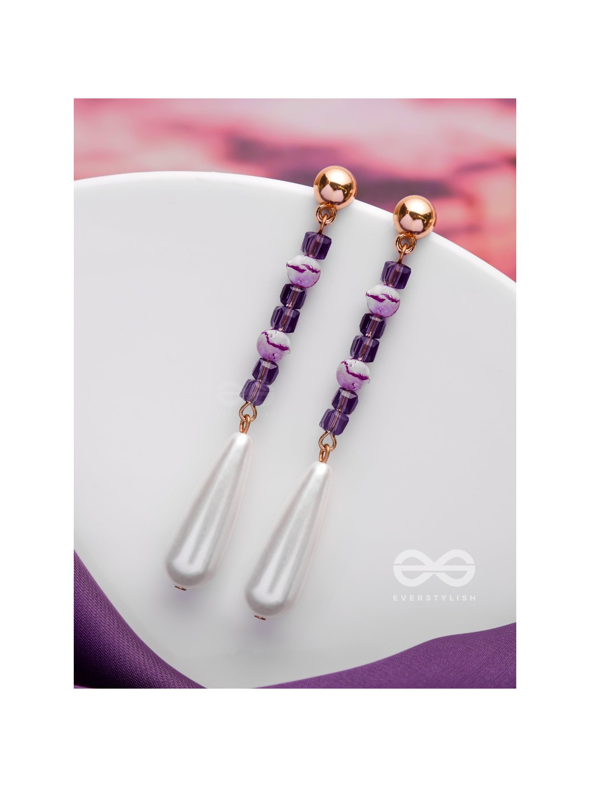 THE SOFT LAVENDER - CLASSIC DROP EARRINGS