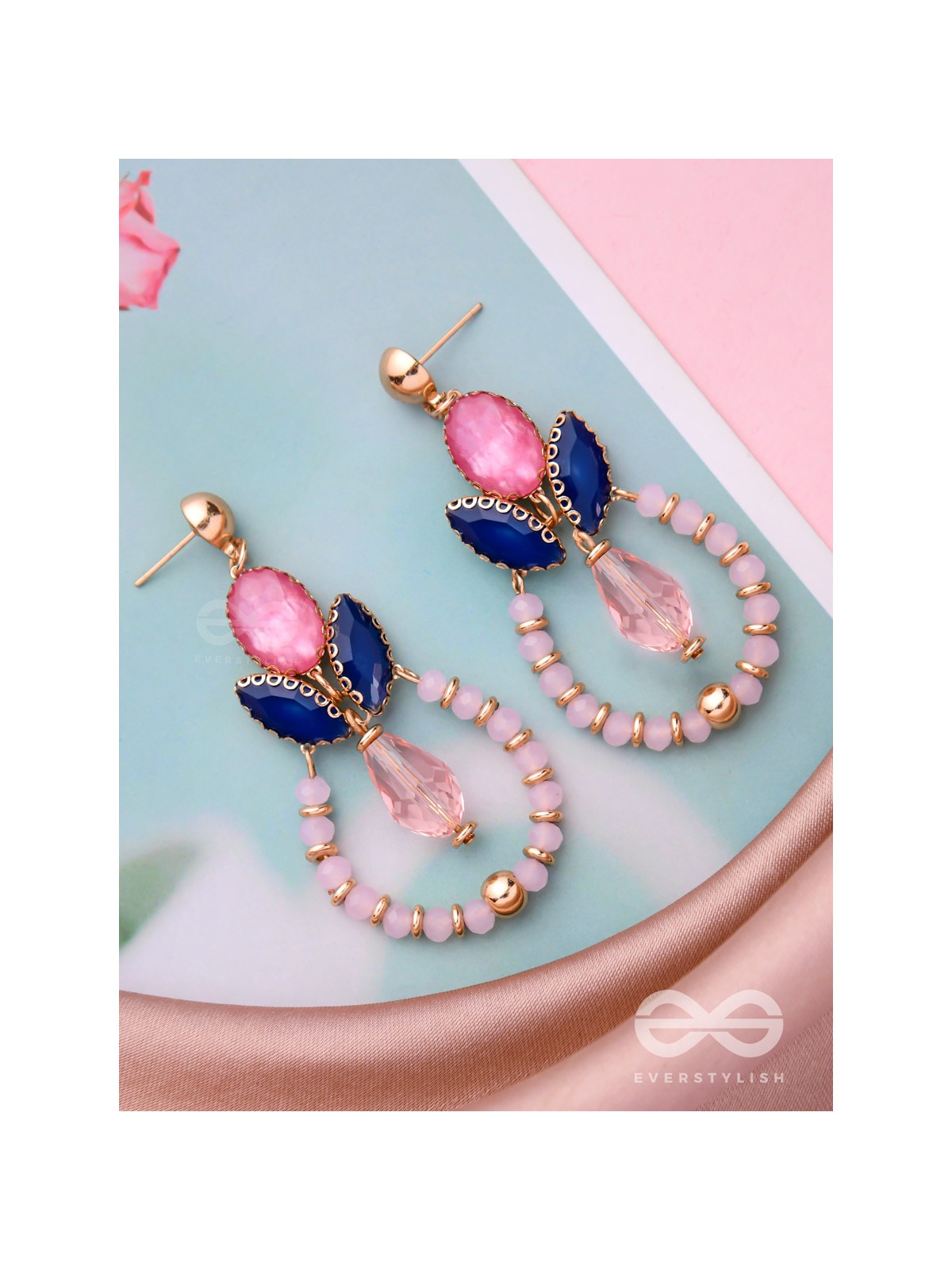 THE ENCHANTING WHISPERERS - GOLDEN STATEMENT EARRINGS