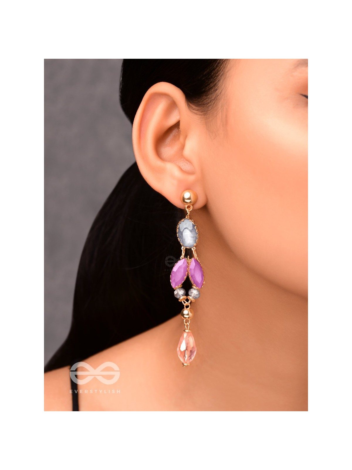 A GREY ROSE - GOLDEN STATEMENT EARRINGS