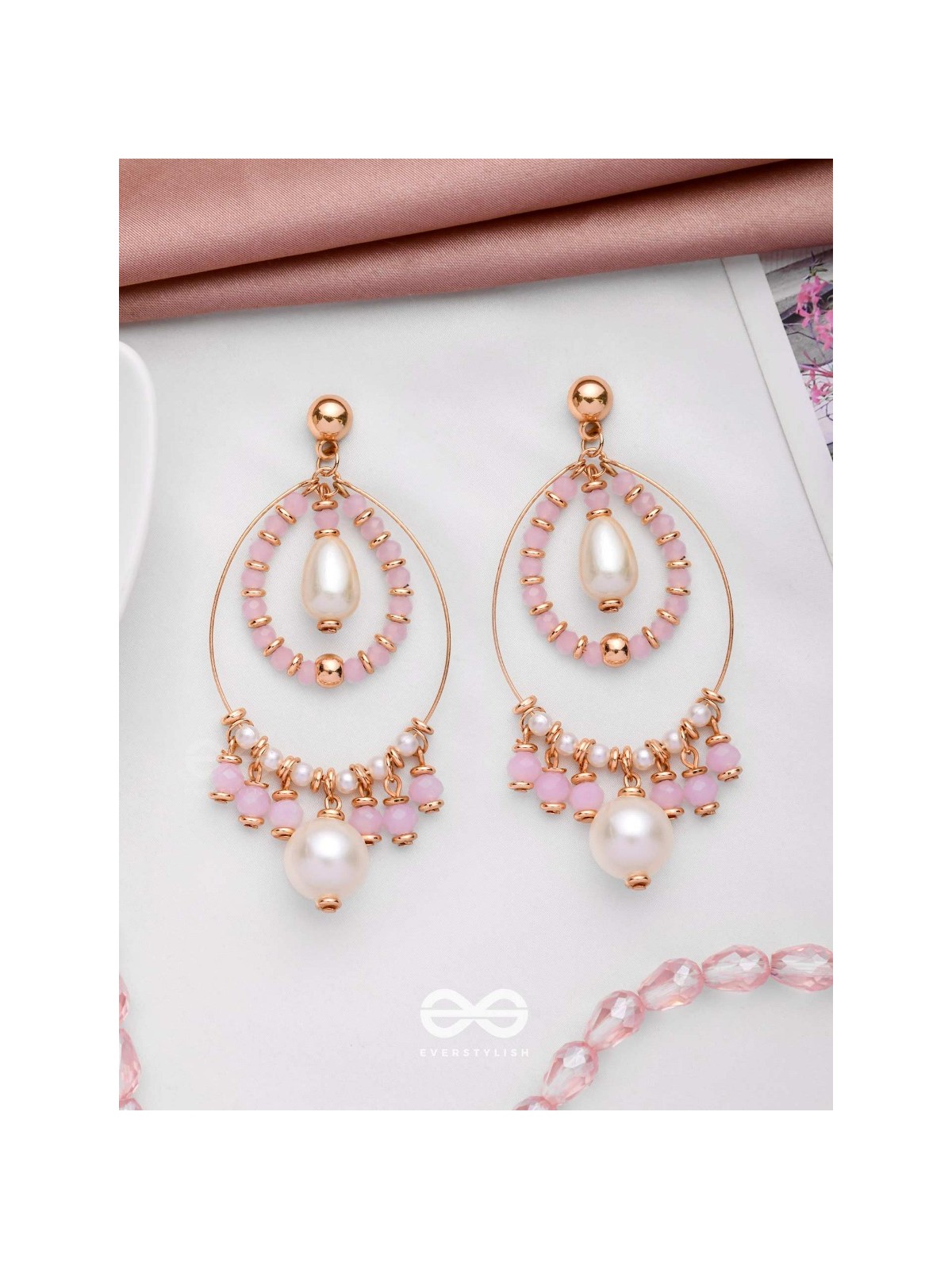 THE PINKING PEARLS - CLASSIC PEARL EARRINGS