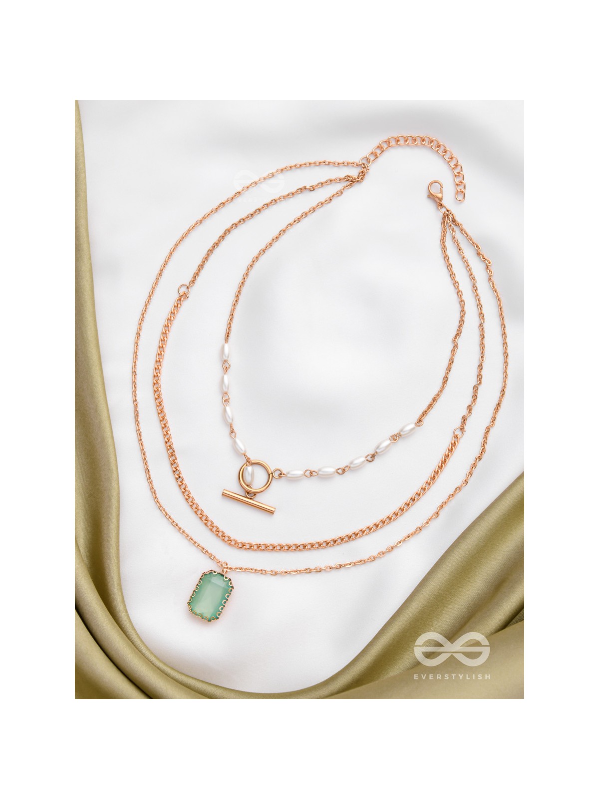 THE AQUA ESSENCE - MULTI LAYERED NECKPIECE