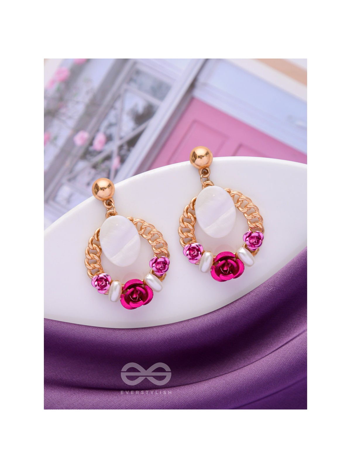 THE BLUSHING BLOOMS - CUTE DROP EARRINGS