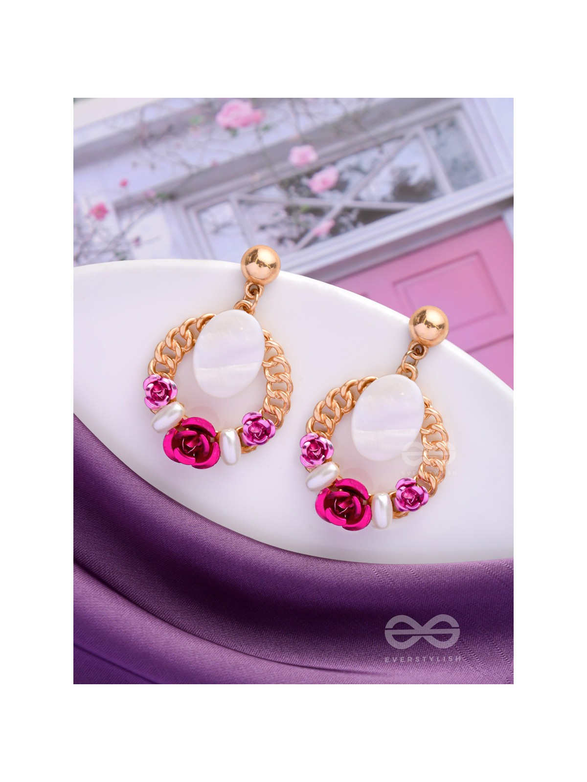 THE BLUSHING BLOOMS - CUTE DROP EARRINGS