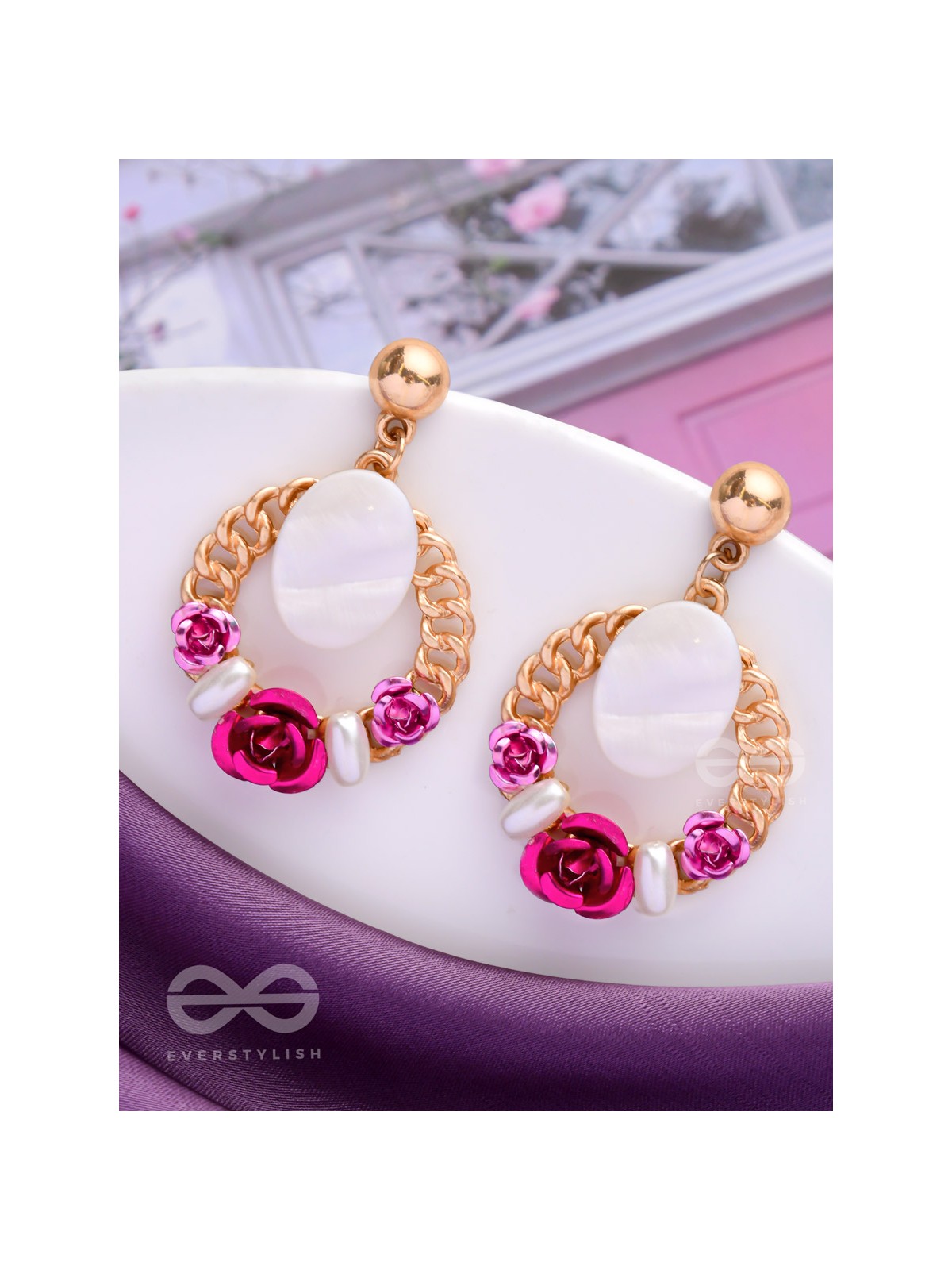 THE BLUSHING BLOOMS - CUTE DROP EARRINGS
