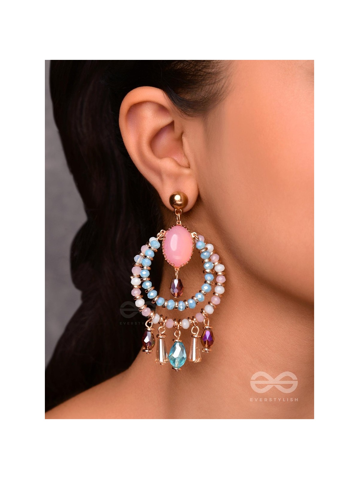 LUSTROUS SKY CIRCLES - GOLDEN DROP EARRINGS 