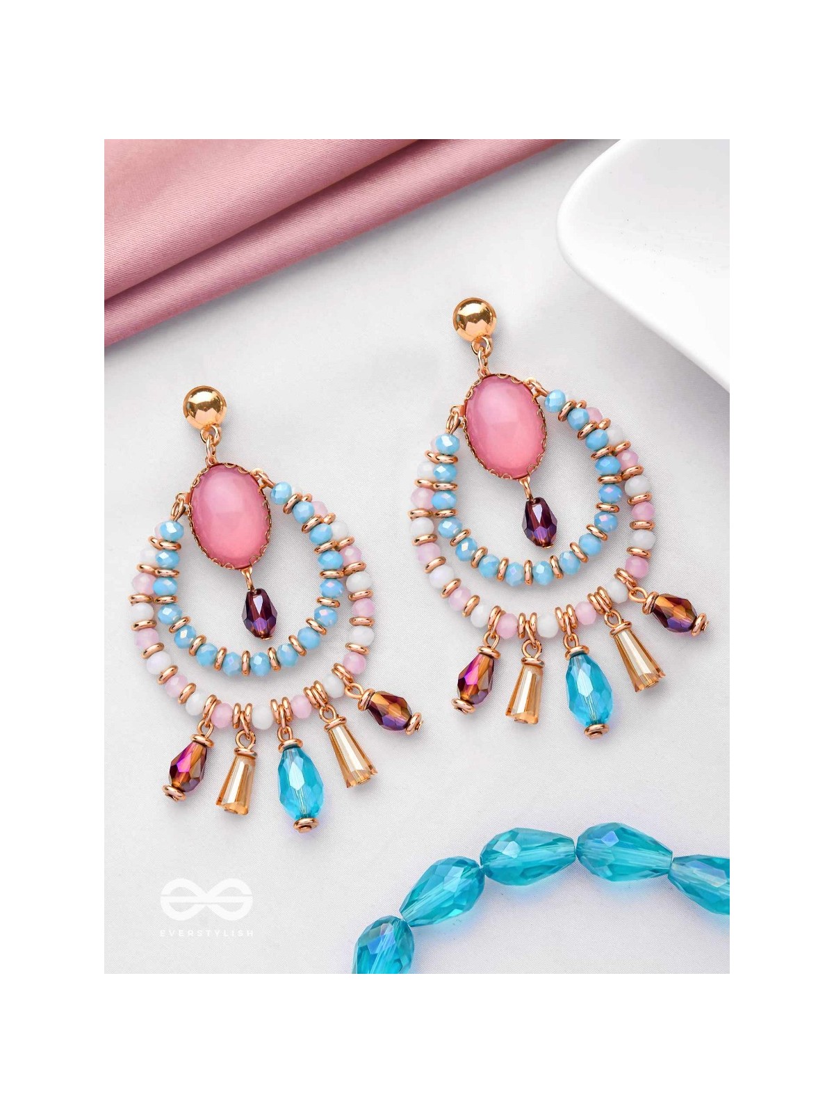 LUSTROUS SKY CIRCLES - GOLDEN DROP EARRINGS 