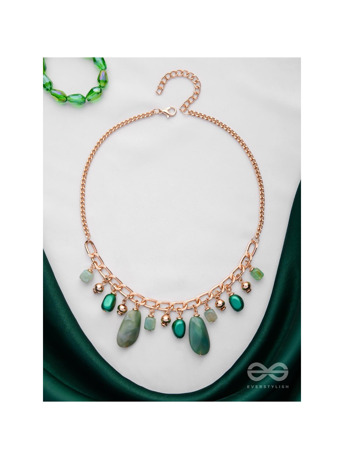 The Green Dream - Golden Chunky Neckpiece With Anti-Tarnish Coating 