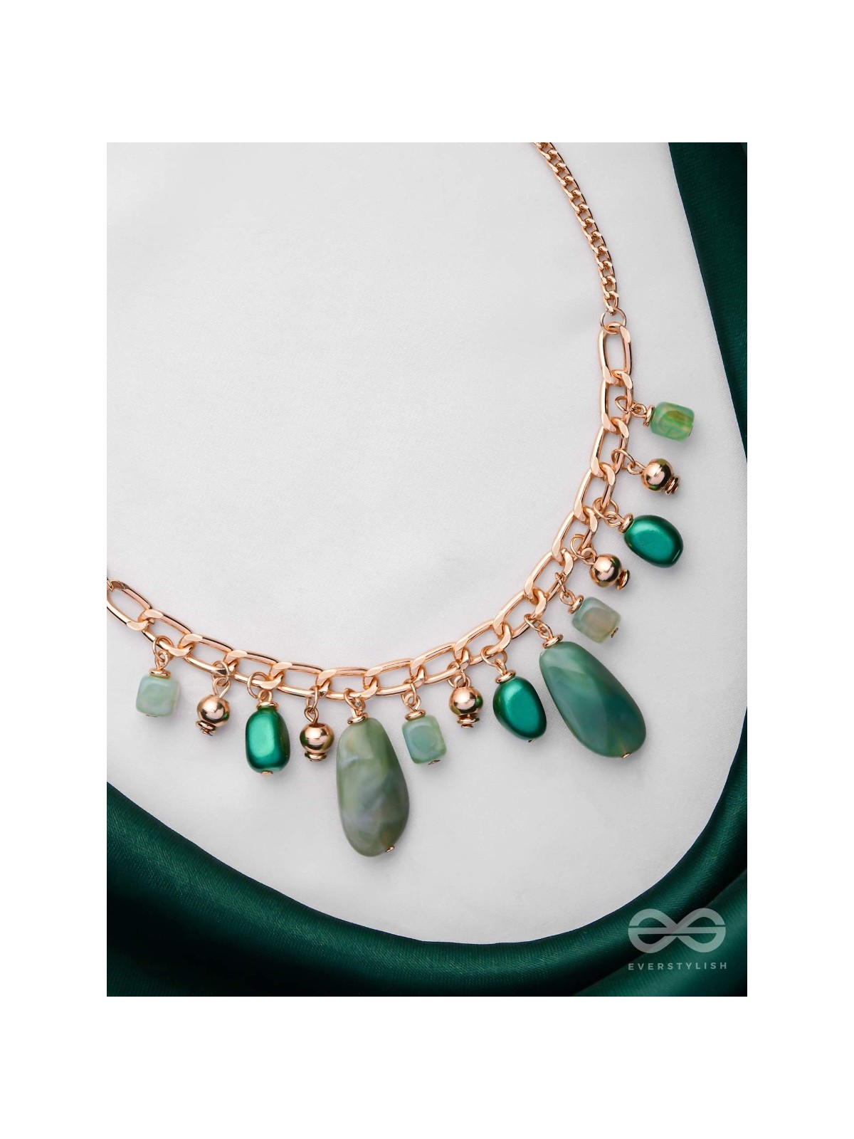 The Green Dream - Golden Chunky Neckpiece With Anti-Tarnish Coating 