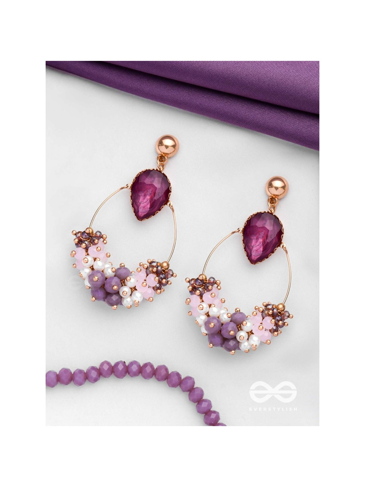 IT'S PURPLE'S MAGIC - GLAMOROUS BEADED EARRINGS