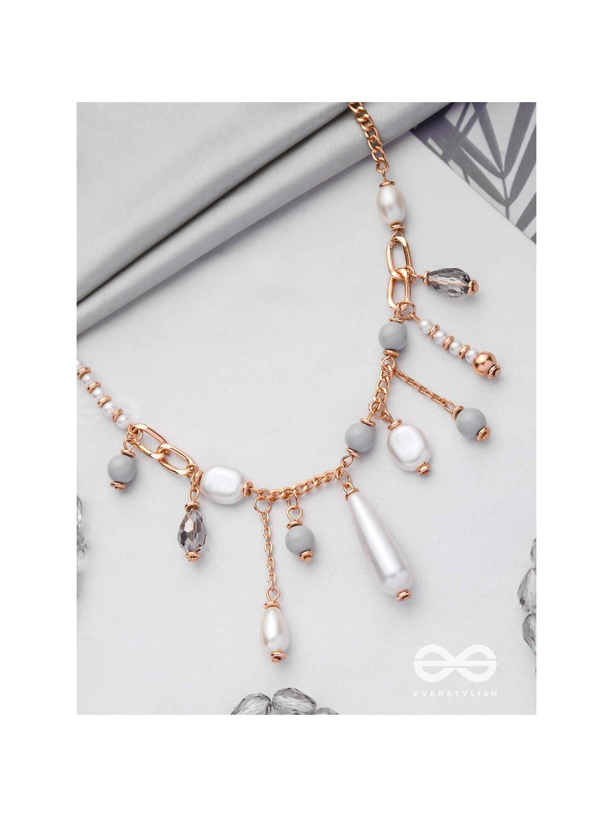 The Rainy Bliss - Casual Pearl Neckpiece With Anti-Tarnish Coating 