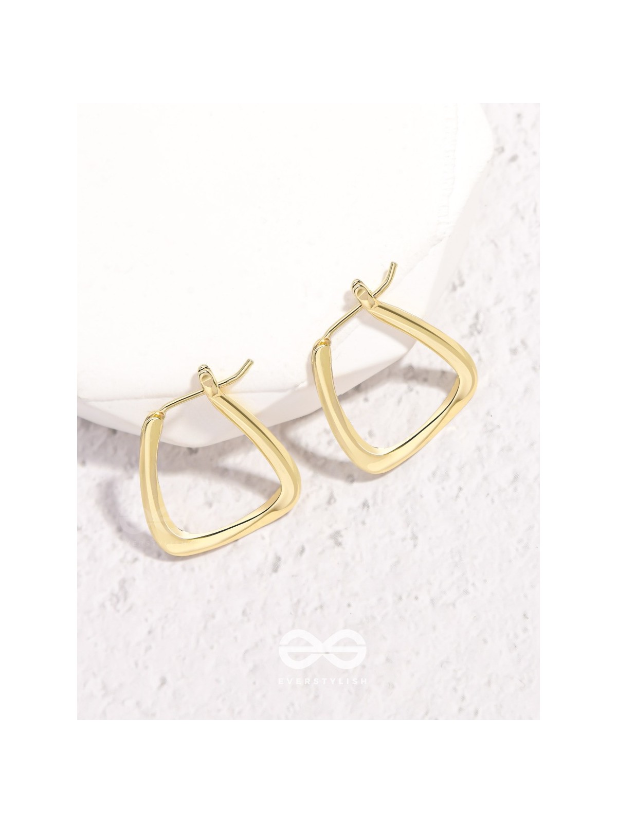 Sun-Kissed Squares- Geometrical Golden Earrings