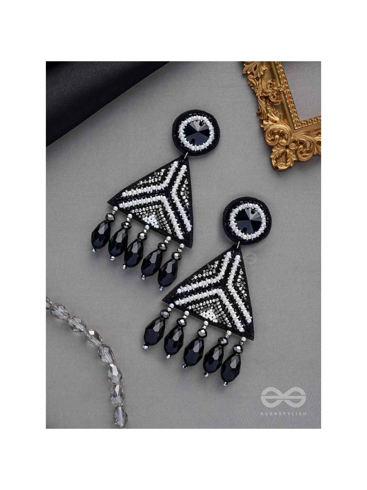 Shwetaka - The Gleaming Night - Stone, Beads And Glass Drops Hand Embroidered Earrings (Black & White)