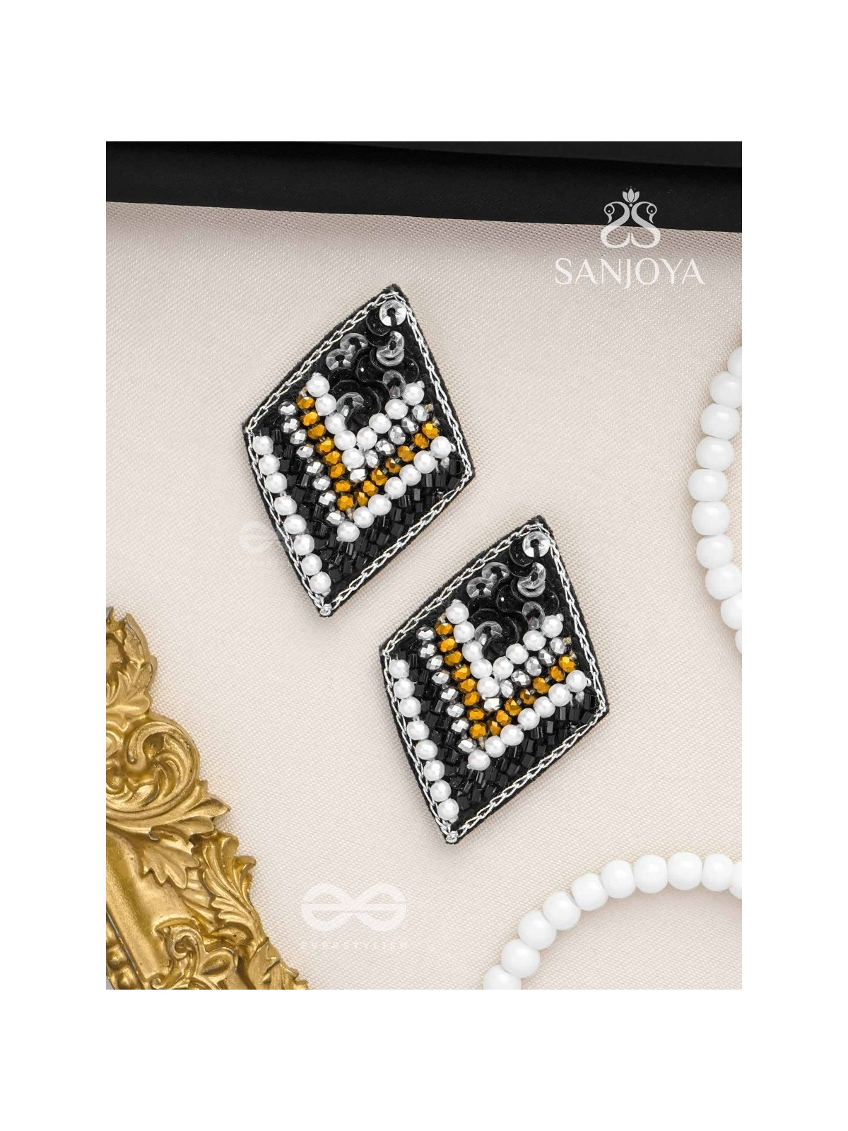 Anavila - The Night's Symphony - Sequins, Cutdana And Beads Hand Embroidered Stud Earrings (Black)