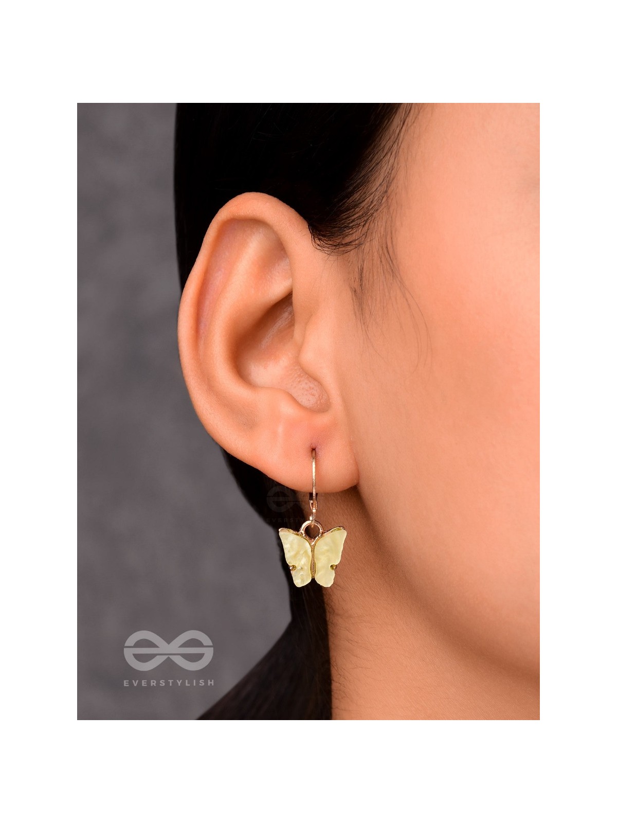 TAKE THE SKY LIKE A BUTTERFLY - CUTE GOLDEN DANGLER EARRINGS (LEMON YELLOW)