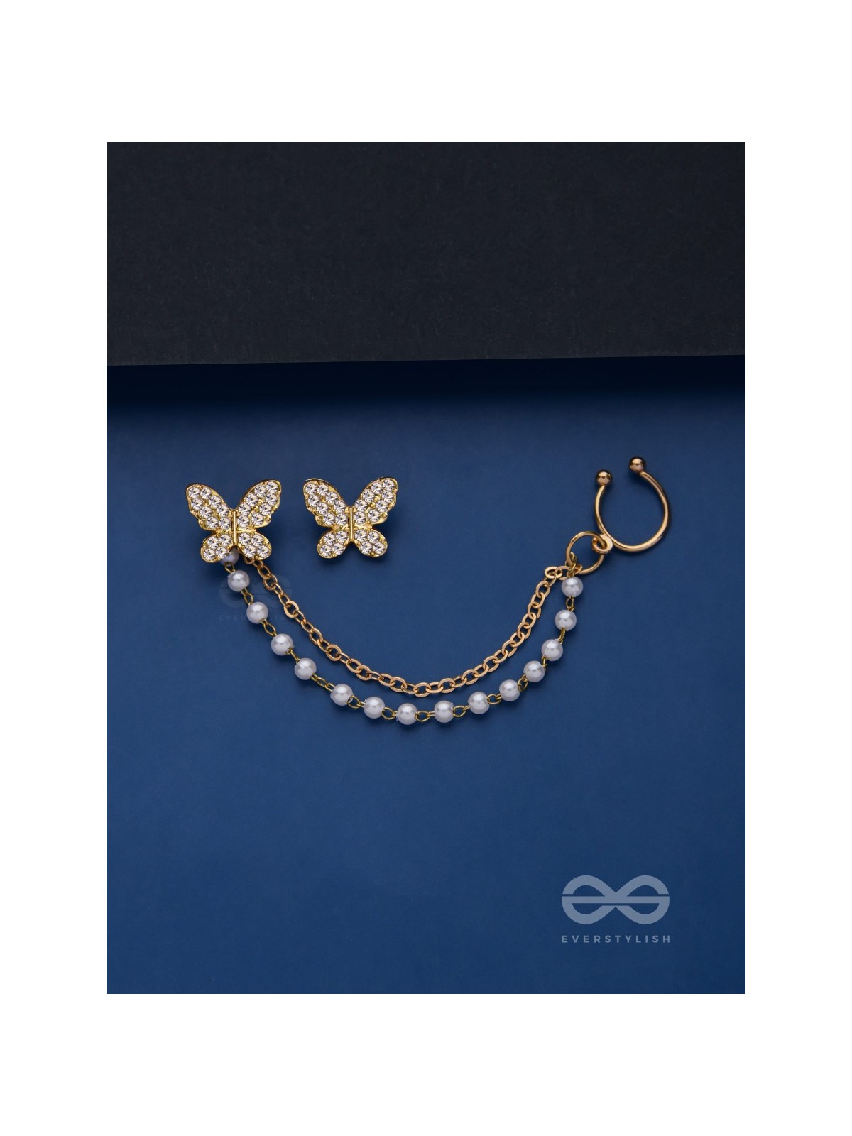 IN-FLIGHT DELIGHT - GOLDEN EAR-CUFF & STUD-EARRING