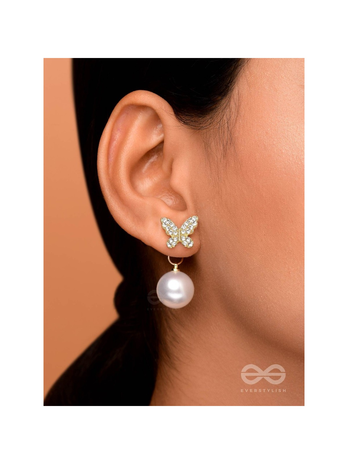 FLY AWAY WITH ME - GOLDEN PEARL EARRINGS