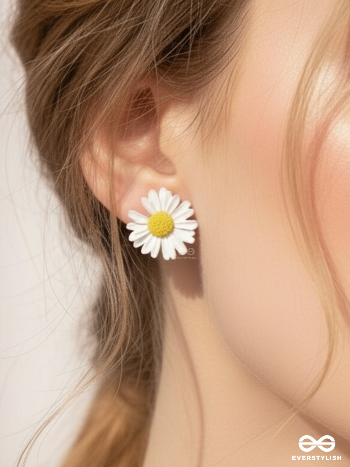 FORGET-ME-NOT - CASUAL STUD EARRINGS (WHITE)