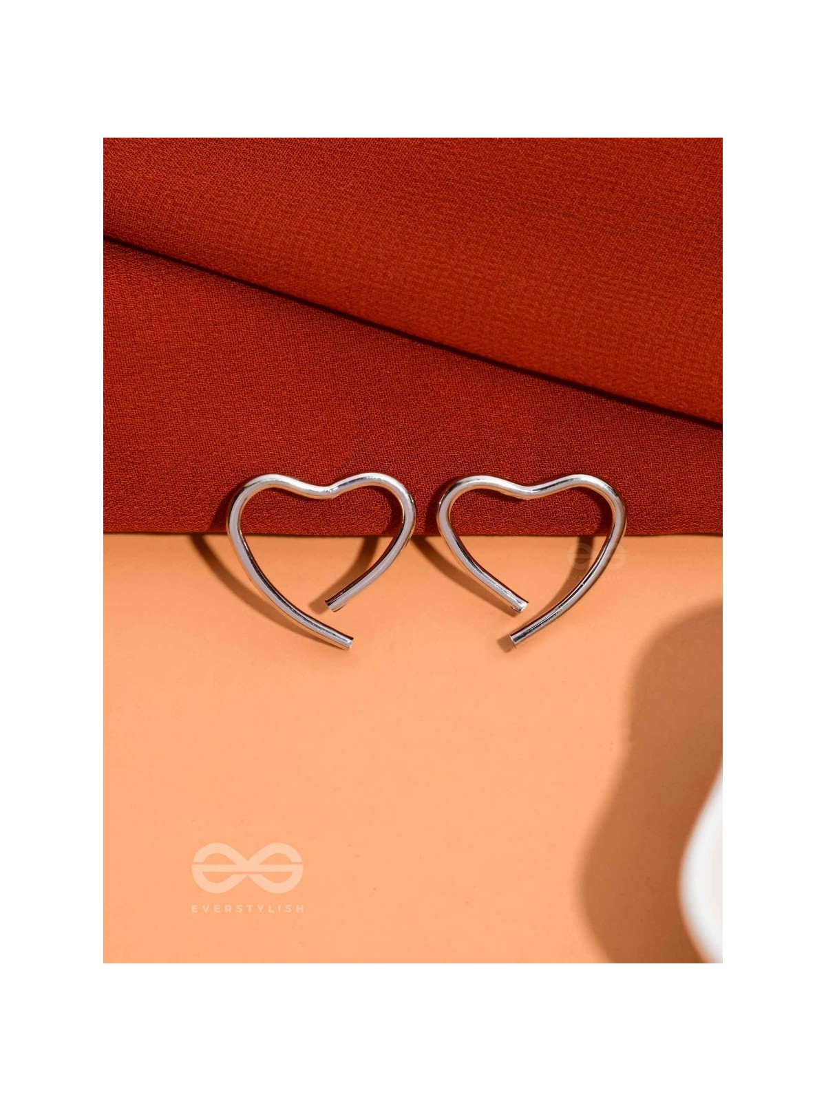 LOVE IN PROGRESS - CASUAL SILVER STUDS
