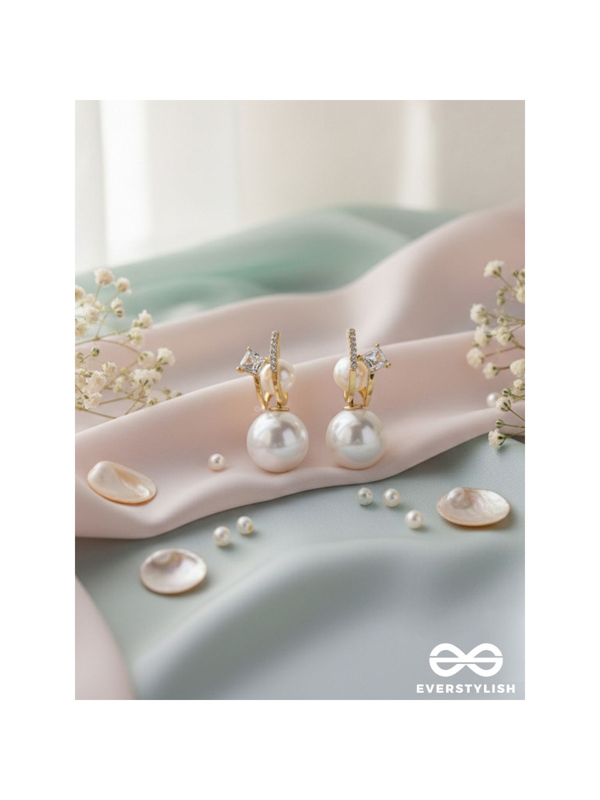 PEARLY GLITZ - GOLDEN SPARKLING EARRINGS