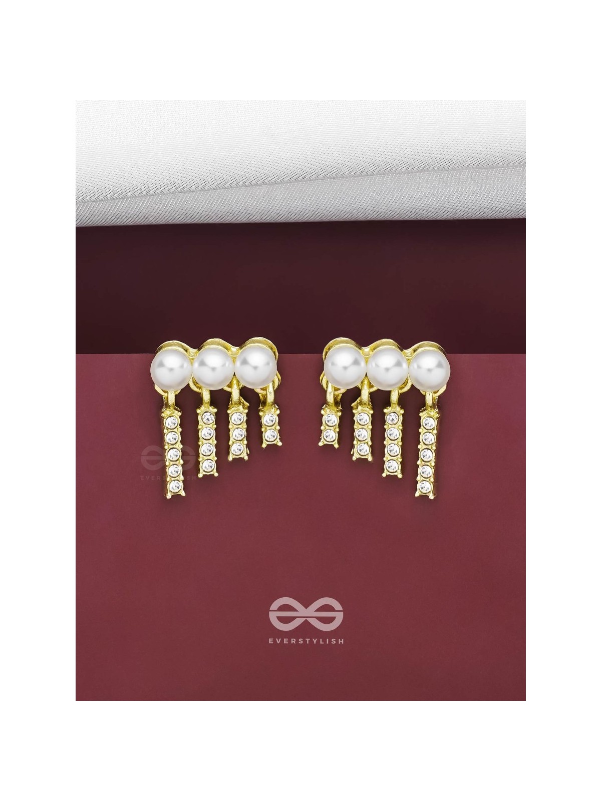 SWINGIN IN WIND - GOLDEN PEARL EARRINGS