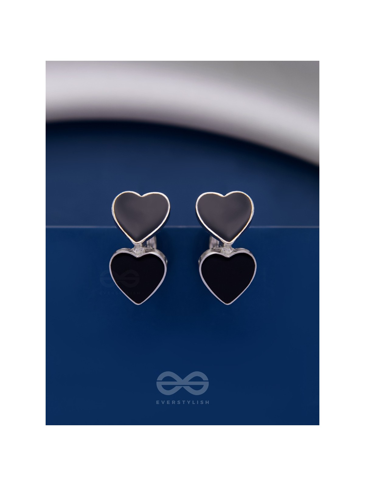 FLINGIN' LOVEY-DOVEY  - BLACK ENAMELLED SILVER STUDS