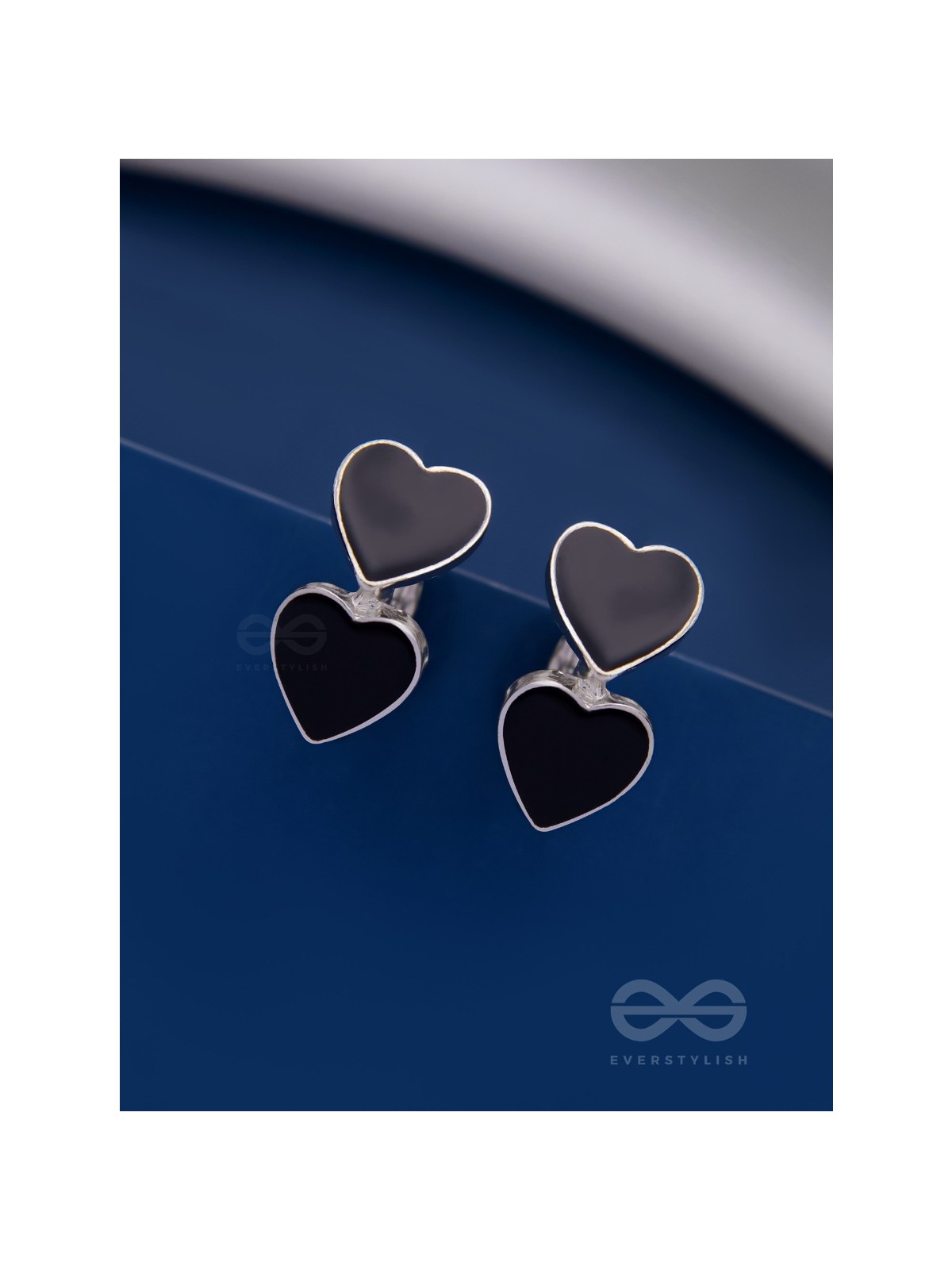 FLINGIN' LOVEY-DOVEY  - BLACK ENAMELLED SILVER STUDS