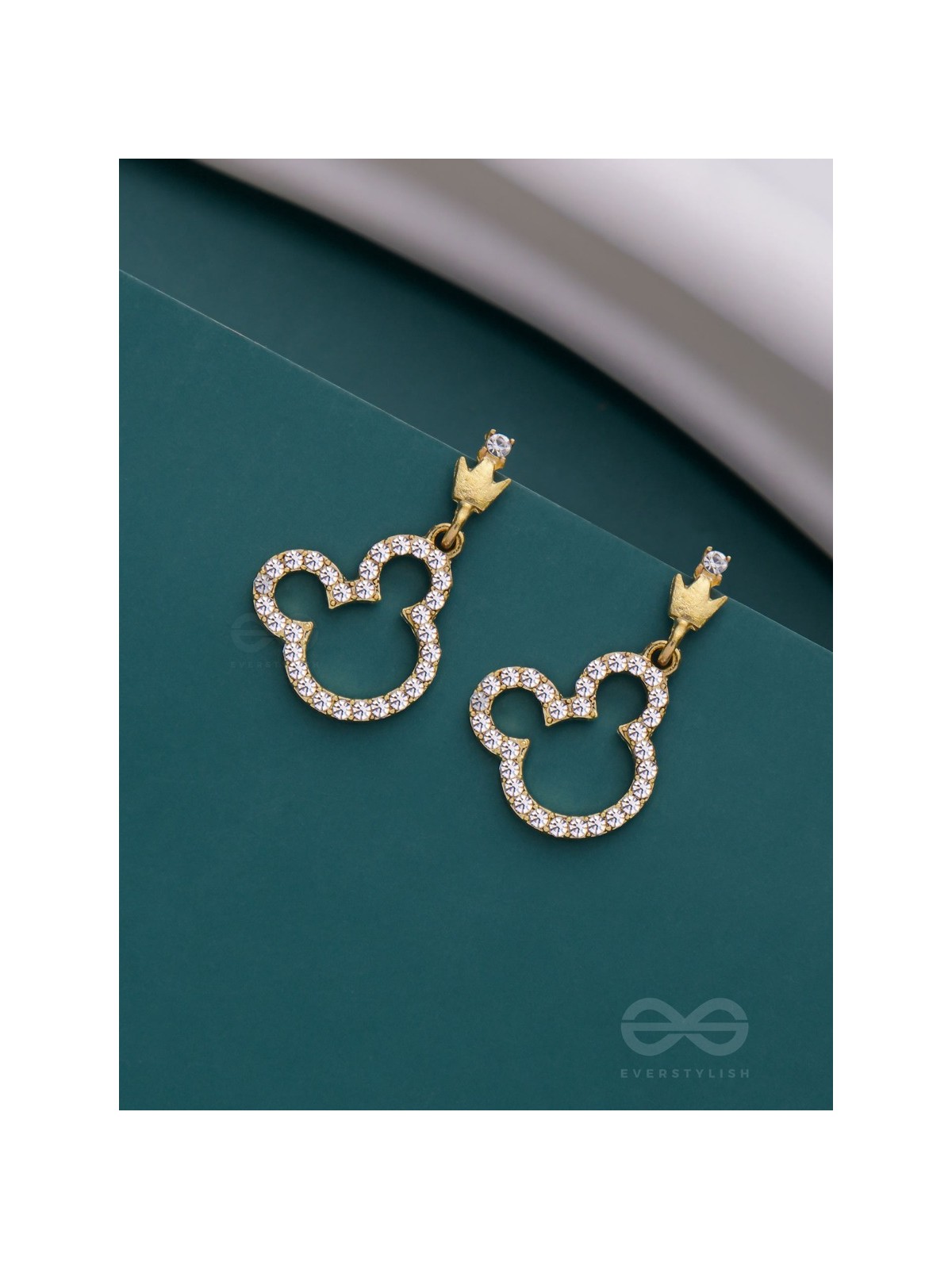 MICKEY EARS ON - CUTE SPARKLING EARRINGS