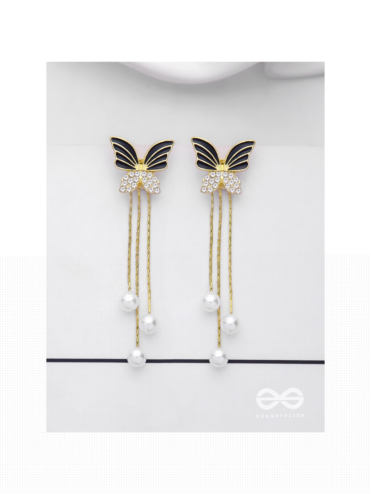 WINGED WONDERLAND - GOLDEN PEARL EAR JACKETS (BLACK)