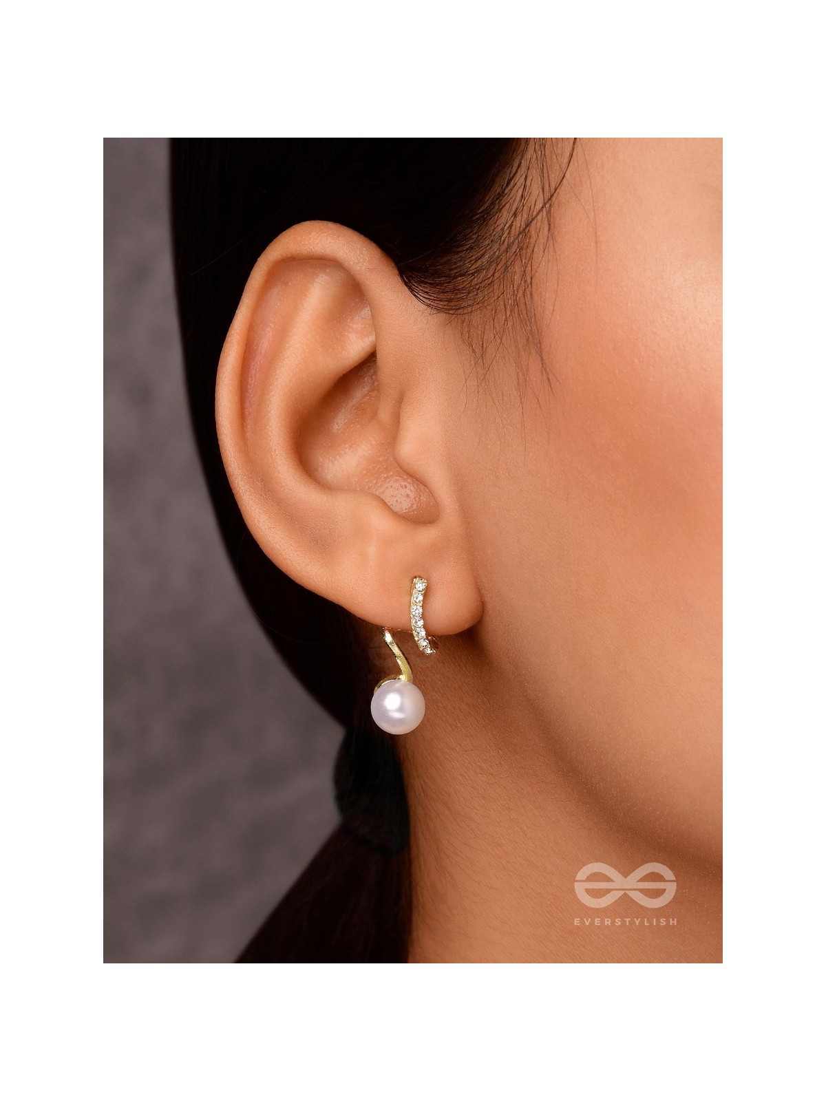 PEARL'N SWIRL - GOLDEN SPARKLING STUDS