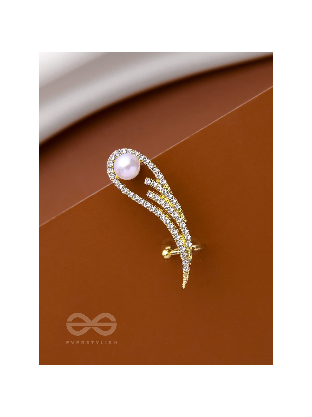 WING OF FREEDOM - GOLDEN PEARL EAR CUFF(one ear)