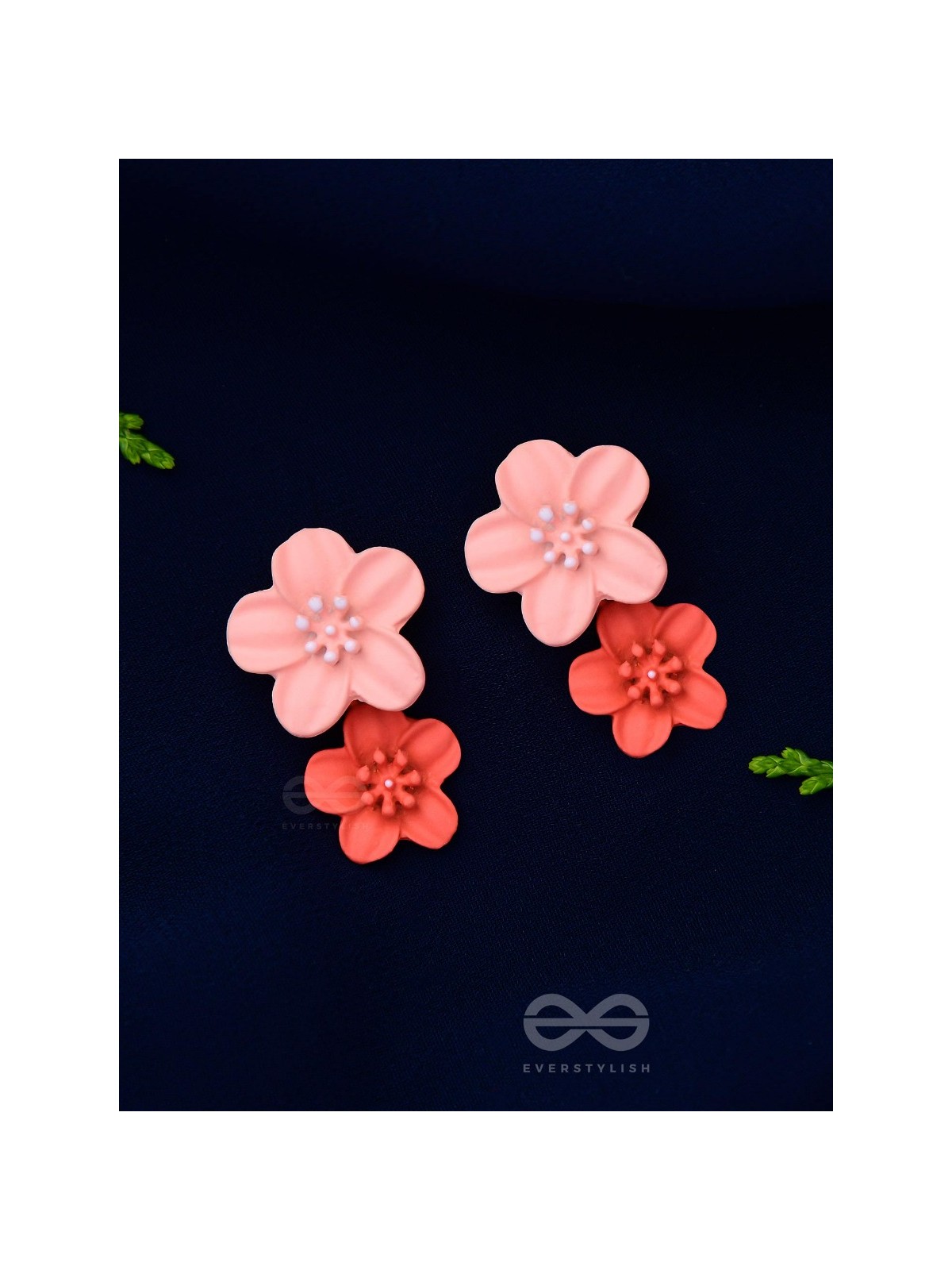 FLOWERS FOR DAYS! - CUTE DROP EARRINGS