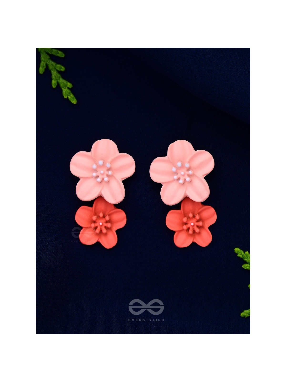 FLOWERS FOR DAYS! - CUTE DROP EARRINGS