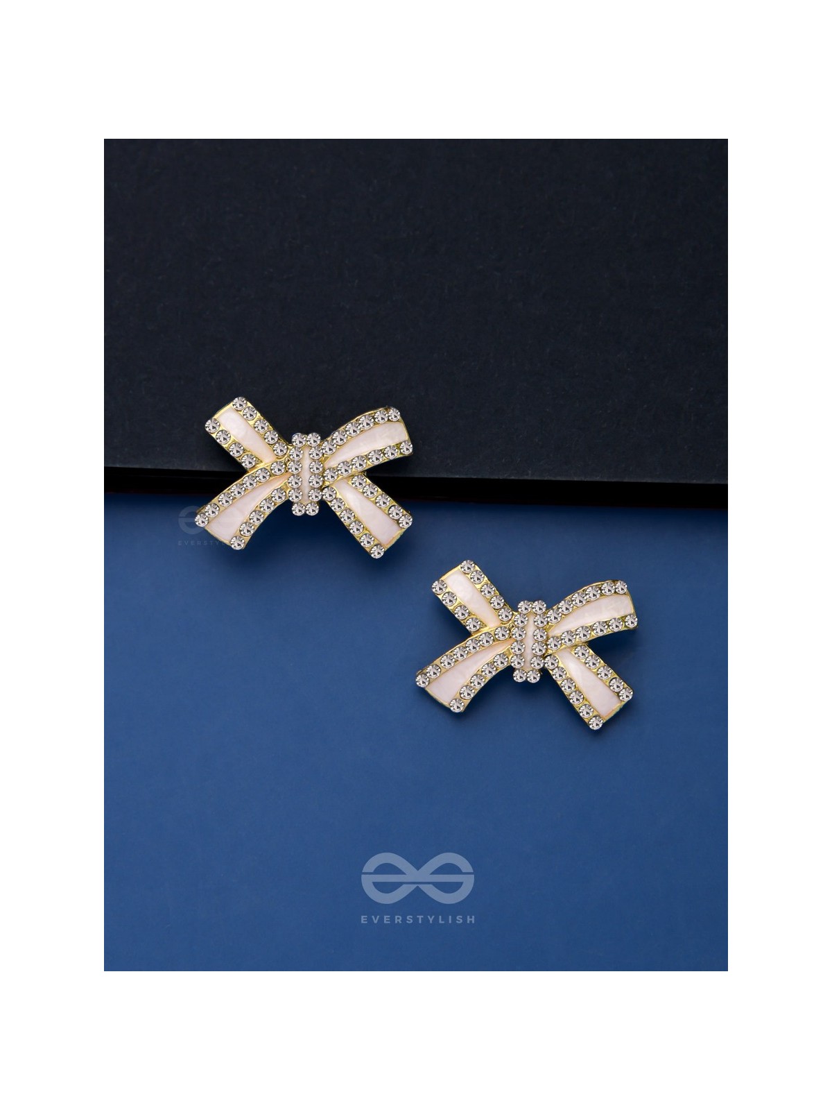 KNOTTY & NICE - GOLDEN ENAMELLED STUDS (WHITE)